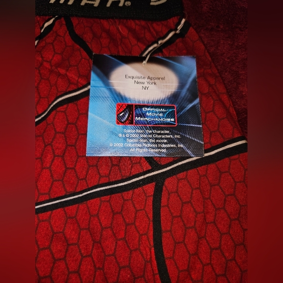 Marvel Spider-Man Red Web Shorts - Picture 4 of 6